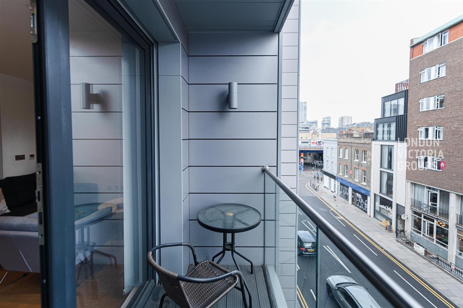 12 Dock Street, London